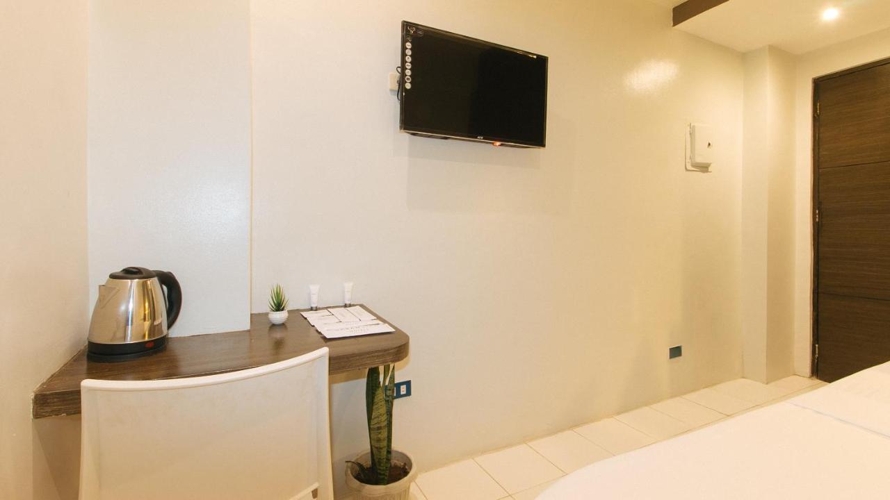 Urbanview At San Antonio'S Place Sampaloc Manila Exteriér fotografie